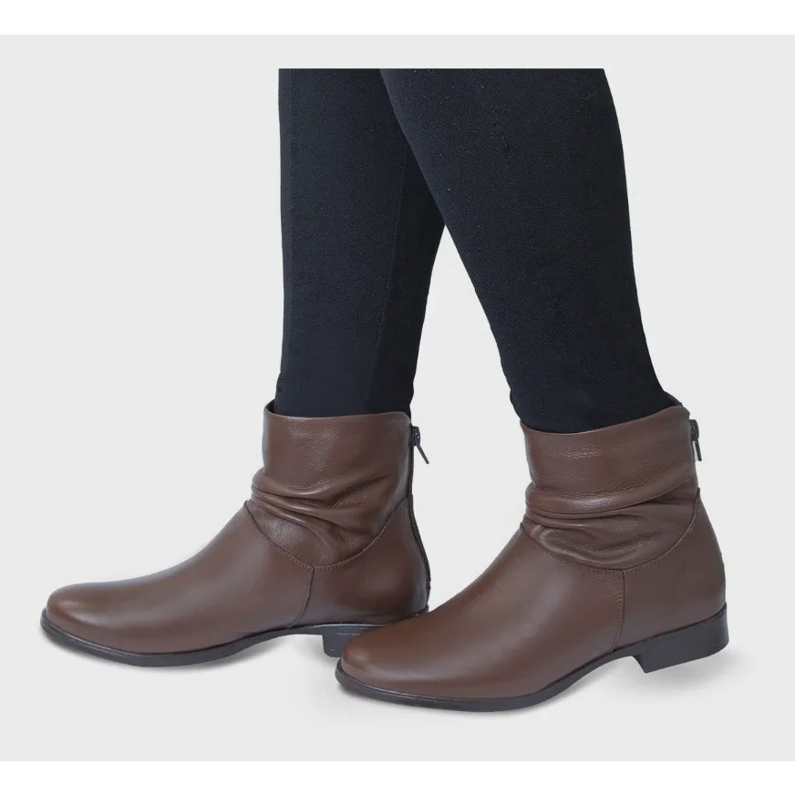 Botas Femininas Cano Curto Z Per Em Couro Leg Timo Preto No