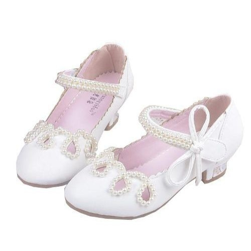 sapato branco para daminha