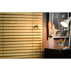 Persiana Horizontal de Madeira 50mm 1,20larg X 1,40alt Amarelo Menor preço em Persiana Horizontal de Madeira 50mm 1,20larg X 1,40alt Amarelo