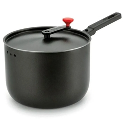 Pipoqueira de Alumínio Antiaderente com Cabos de Baquelite e Fundo Retificado Versátil Preta 22Cm é boa?