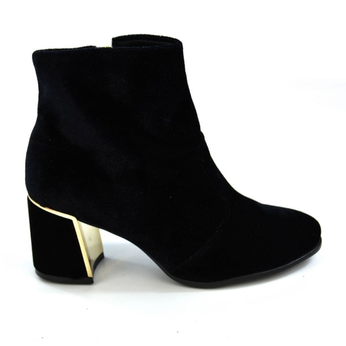 bota cano curto veludo