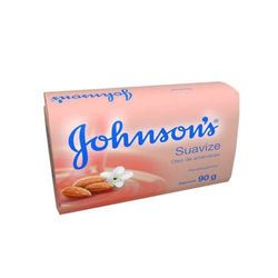Sabonete em Barra Óleo de Amêndoas Suave Johnson & Johnson 90g é boa?