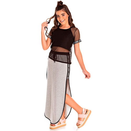conjunto cropped e saia juvenil