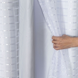 Cortina Blackout PVC com Tecido Voil Xadrez 2,00 m x 1,40 m Branco é boa?