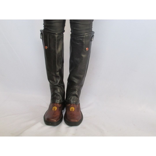 bota masculina de borracha contra picada de cobra