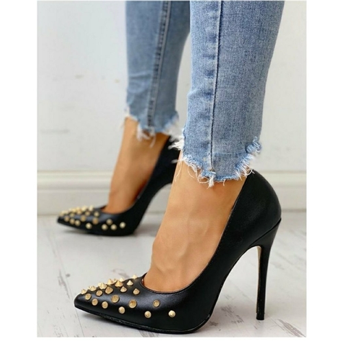 scarpin spikes
