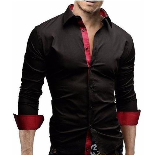 homem com camisa social