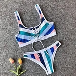 XREOUGA 2019 Brasileiro Colorido Stripe Bikini Set Mulheres Two Piece Bandage Cruz Corda Swimwear Strap Acolchoado Elastic Swimsuit XREOUGA 2019 Brasileiro Colorido Stripe Bikini Set Mulheres Two Piece Bandage Cruz Corda Swimwear Strap Acolchoado Elastic Swimsuit