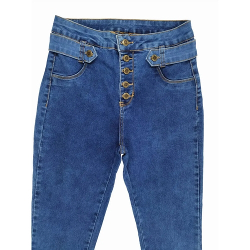 calça jeans masculina com fechamento em botões
