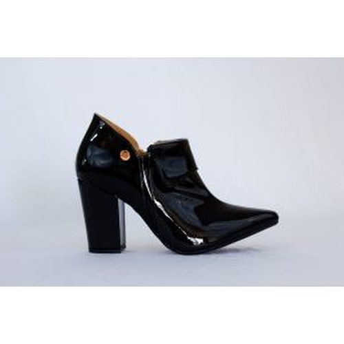 bota cano curto bico fino salto grosso