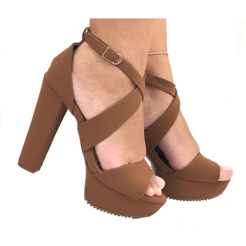 sapato caramelo salto grosso