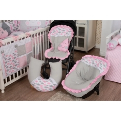 Menor preço em Kit Capa Bebê Conforto + Colchonete Carrinho + Almofada Amamentação Nuvem Rosa