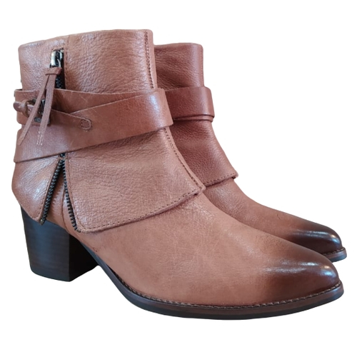 bota cano curto dumond