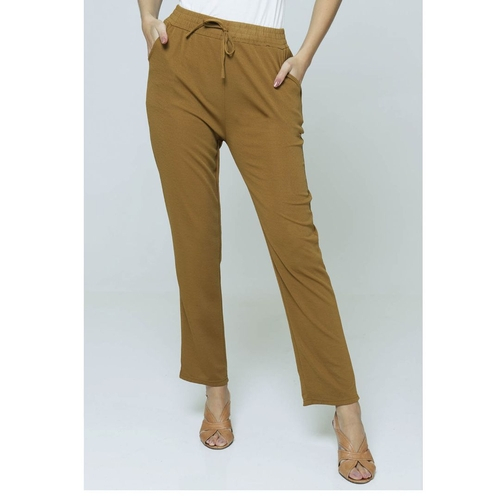 calça caramelo feminina flare