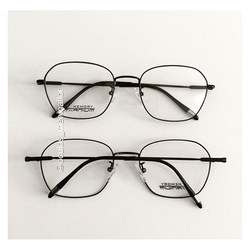 Oculos titanium feminino Clearance