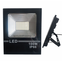 Refletor Led 100w Holofote Bivolt Prova Dágua Ip66 Frio Menor preço em Refletor Led 100w Holofote Bivolt Prova Dágua Ip66 Frio