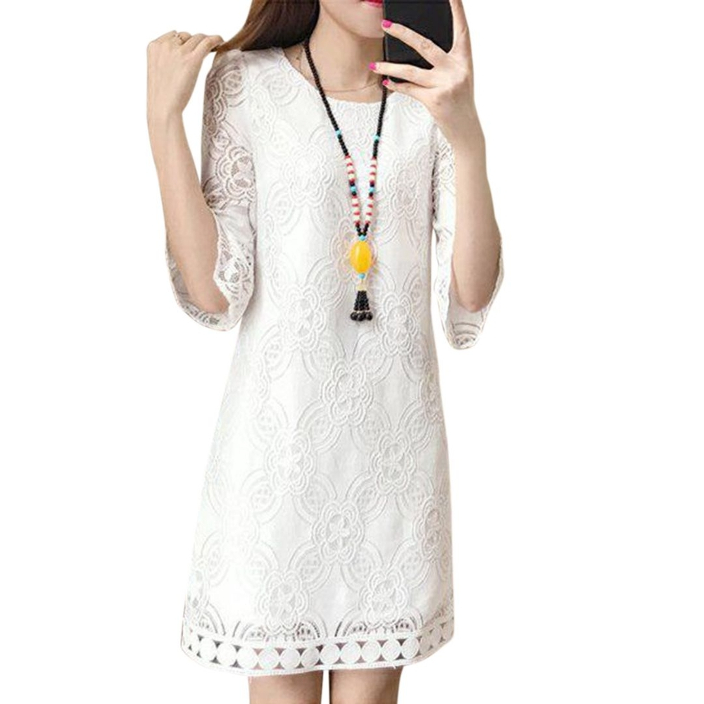 vestido de renda com transparência
