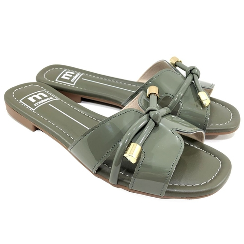 Rasteirinha moleca verniz Clearance