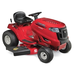 Trator 17,5 HP Motor Briggs & Stratton 4T à Gasolina c/ Bomba de Óleo TROY-BILT Menor preço em Trator 17,5 HP Motor Briggs & Stratton 4T à Gasolina c/ Bomba de Óleo TROY-BILT