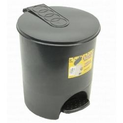 Lixeira plastica com pedal 15 litros é ruim? Lixeira plastica com pedal 15 litros é boa?