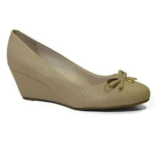 scarpin anabela beira rio