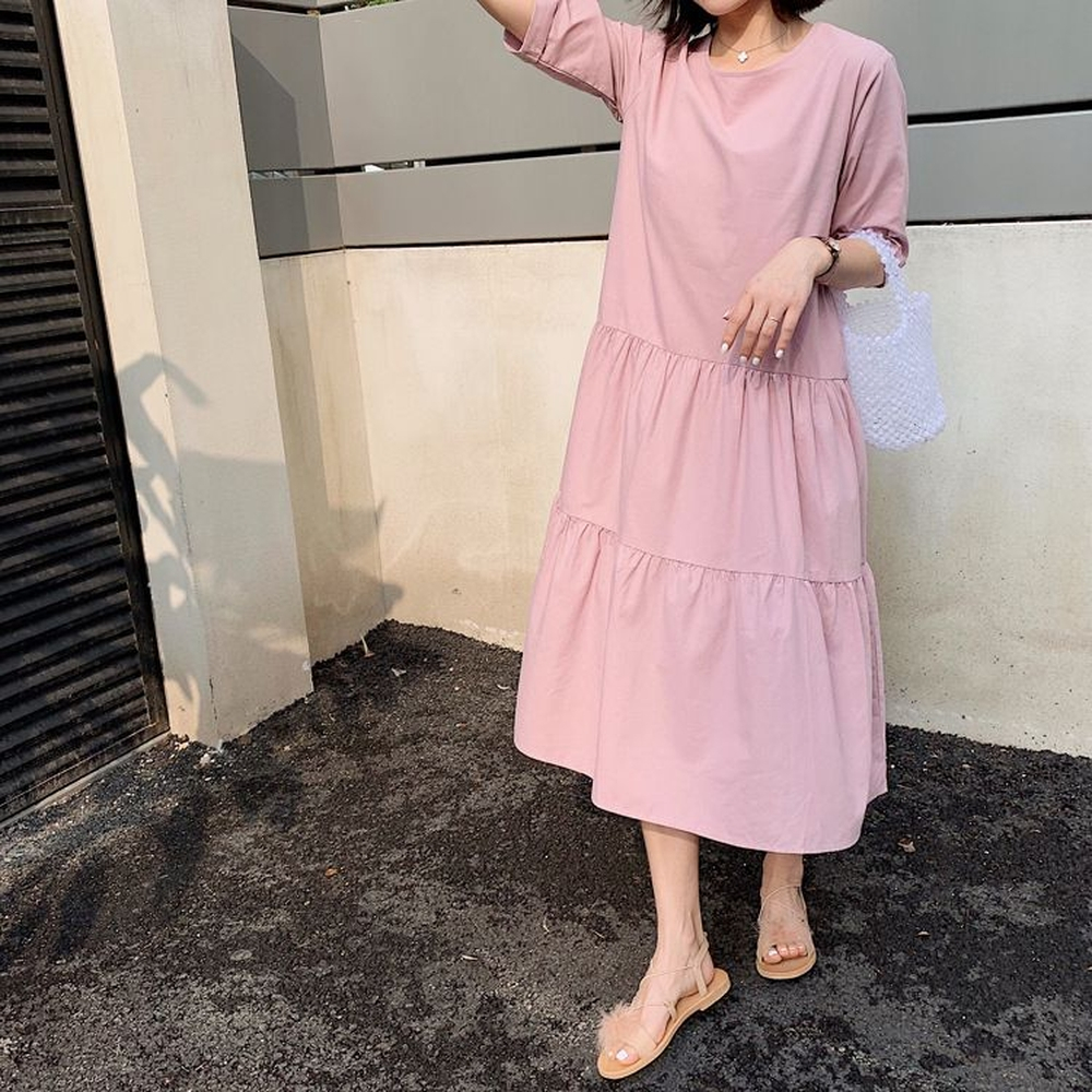 vestido de renda com transparência