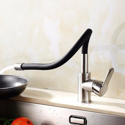 Torneira Misturador Monocomando de Cozinha C/ Tubo Flexível Articulável Preto Menor preço em Torneira Misturador Monocomando de Cozinha C/ Tubo Flexível Articulável Preto