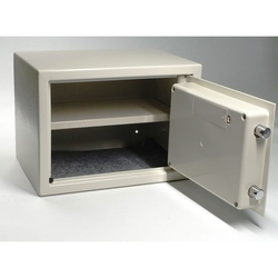 Cofre Eletrônico Digital e Manual Com Chave Modelo Prateleira 25x35x25cm Marca Akordar Menor preço em Cofre Eletrônico Digital e Manual Com Chave Modelo Prateleira 25x35x25cm Marca Akordar