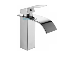 Torneira Monocomando Cascata Metálica Luxo Baixa Banheiro é boa?