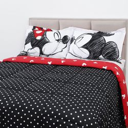 Edredom Dupla Face King Mickey E Minnie Kiss Percal 180 Fios 3 Peças - Casa & Conforto + Disney Menor preço em Edredom Dupla Face King Mickey E Minnie Kiss Percal 180 Fios 3 Peças - Casa & Conforto + Disney