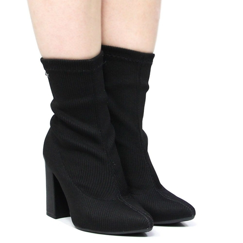 bota dakota ankle boot