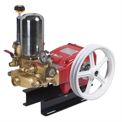 Bomba para Pulverização Agrícola Kawashima S 80-F com Cabeçote de Ferro Menor preço em Bomba para Pulverização Agrícola Kawashima S 80-F com Cabeçote de Ferro
