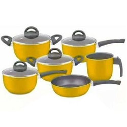 Conjunto de panelas amarelo 06 peças Antiaderente Menor preço em Conjunto de panelas amarelo 06 peças Antiaderente