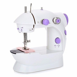 Mini Maquina De Costura Portátil A Pilha E Com Pedal Bivolt é boa?