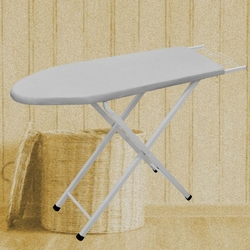 Tábua Mesa De Passar Roupas Grande Resistente e Suprema Com Suporte para pendurar Ferro e a Tabua Açomix é boa?