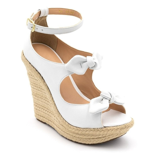 sandalia anabela social