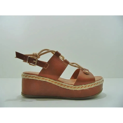sandalia plataforma bebece