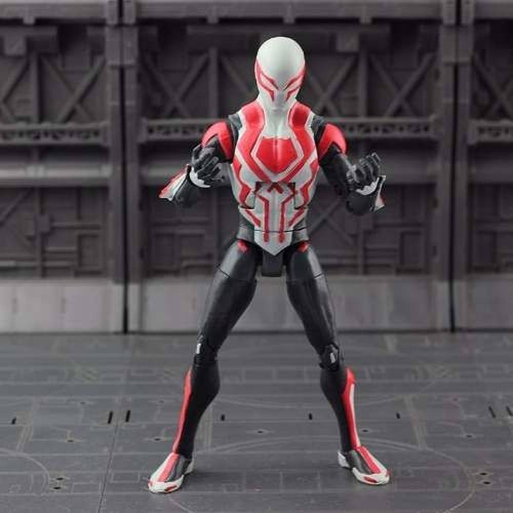 Action Figure Homem Aranha em Oferta