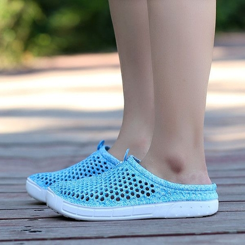 female water shoes