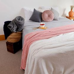 Cobertor Solteiro Flannel Kyoto 400g - Classic Home Menor preço em Cobertor Solteiro Flannel Kyoto 400g - Classic Home