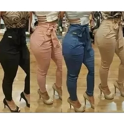 calça de tecido com laço