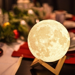Luminaria Lua Cheia 3D Abajur Touch RGB Decoracao USB LED Menor preço em Luminaria Lua Cheia 3D Abajur Touch RGB Decoracao USB LED