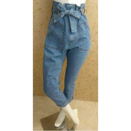 calça jeans cintura alta clochard