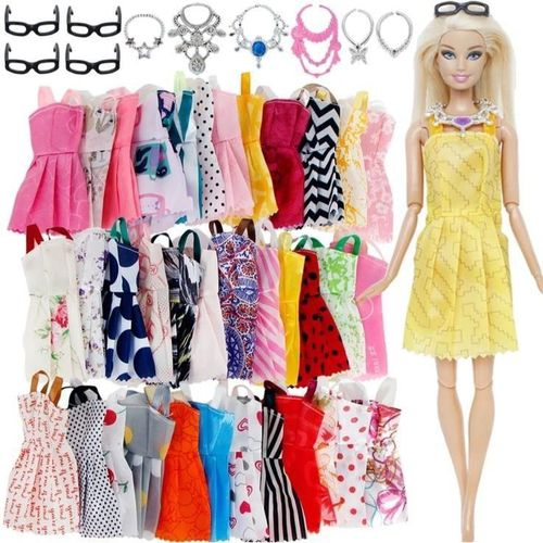 Kit com 10 Conjuntos De Roupas Para Bonecas Barbie - Não Repete