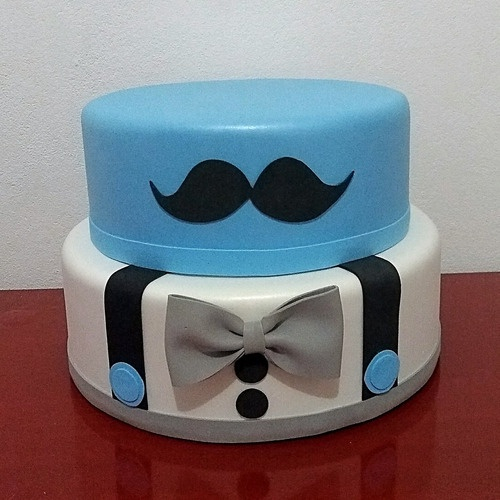 Bolo de dois andares maquiagem Bolos de maquiagem, Bolos de dois andares,  Bolo cake, bolo de maquiagem 2 andares 