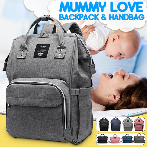 backpack with sleeping bolsa