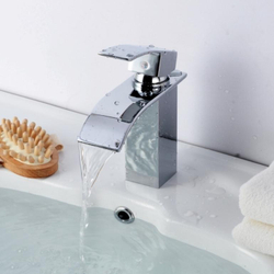 Torneira Cascata Slim com Misturador Monocomando Loomix P-020 é boa?