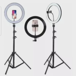 Iluminador Led Ring Light 14 Polegada 35w Com Tripé 2,10 é boa?
