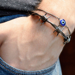 Pulseira Masculina de Olho Grego Murano Azul Regulável (Prata) é boa?
