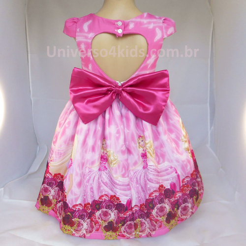 Vestido Infantil Princesa Barbie Rosa Aniversário Temático em Promoção na  Americanas